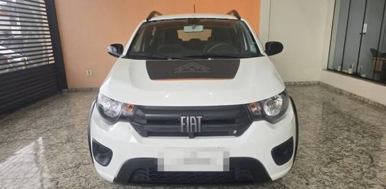 FIAT MOBI 1.0 EVO FLEX TREKKING MANUAL FIAT MOBI 1.0 EVO FLEX TREKKING MANUAL